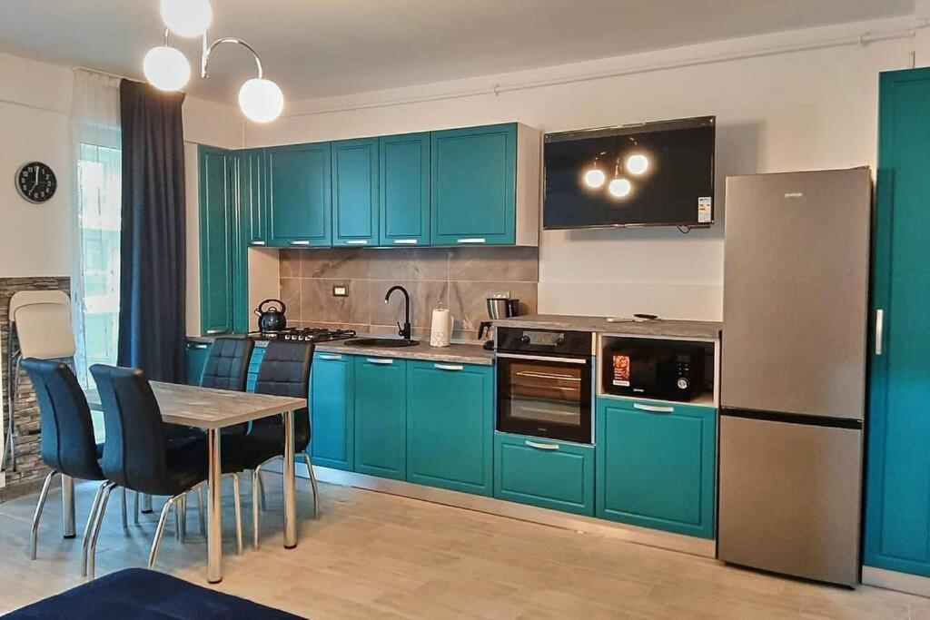 Eka Studio - Pool & Spa Beach Resort Неводарі Екстер'єр фото
