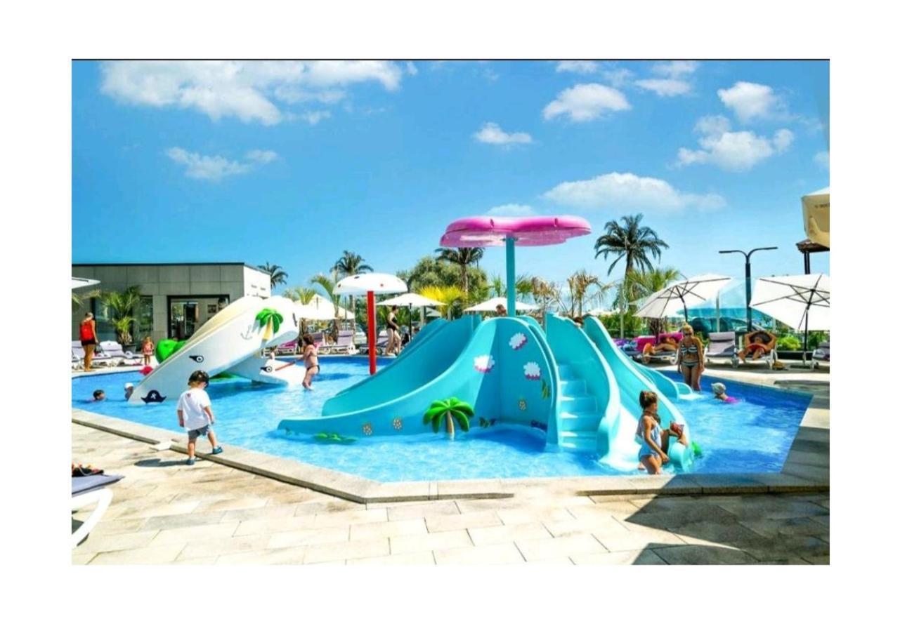 Eka Studio - Pool & Spa Beach Resort Неводарі Екстер'єр фото