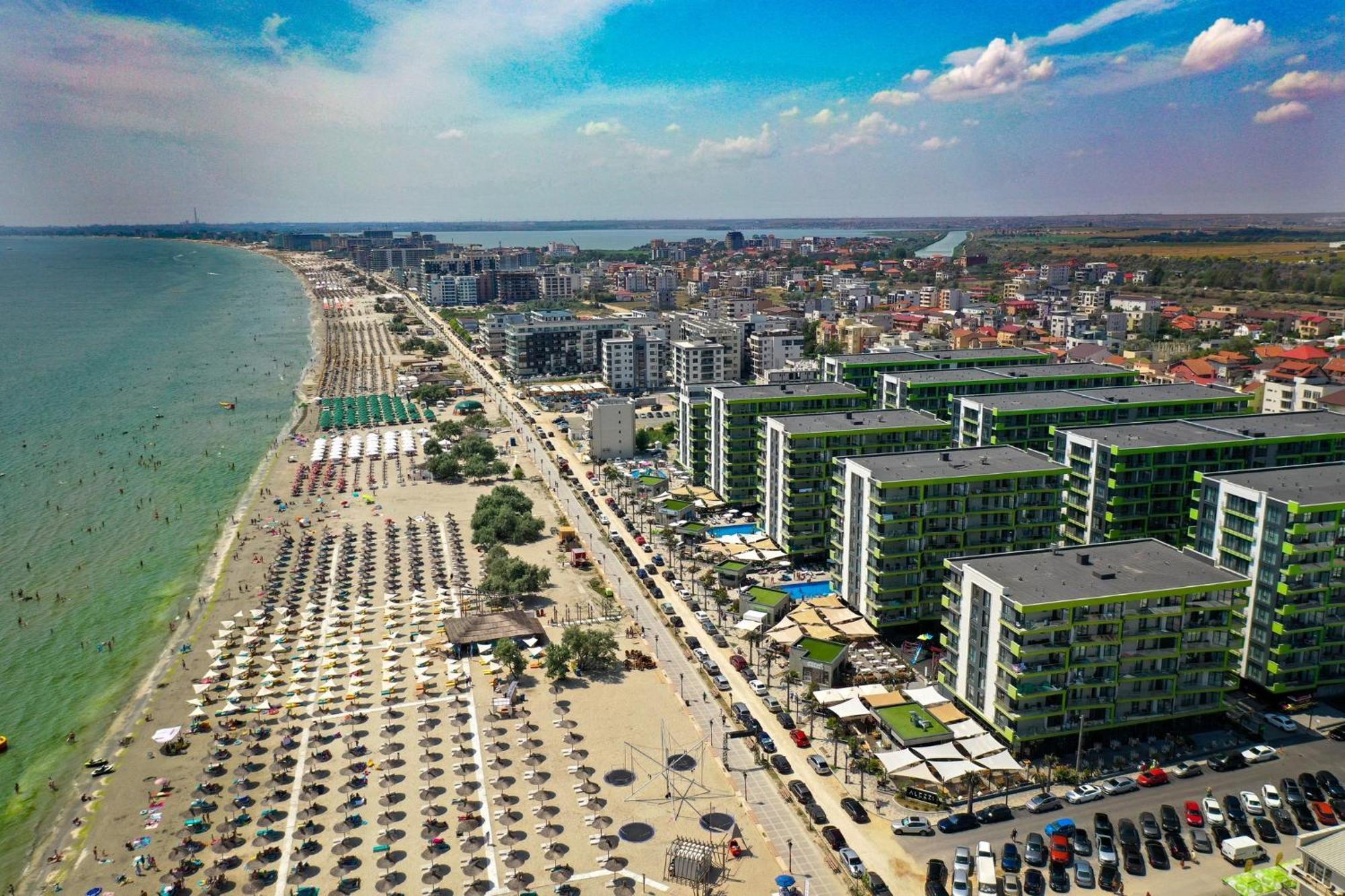 Eka Studio - Pool & Spa Beach Resort Неводарі Екстер'єр фото