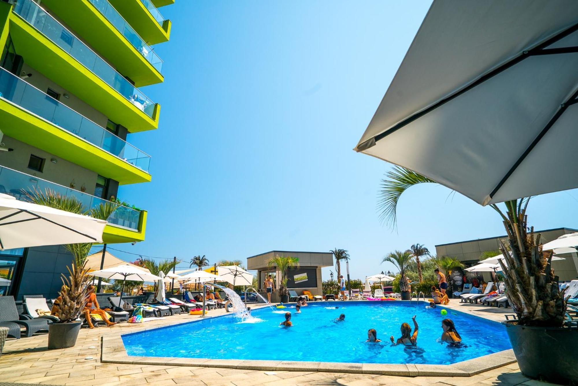 Eka Studio - Pool & Spa Beach Resort Неводарі Екстер'єр фото